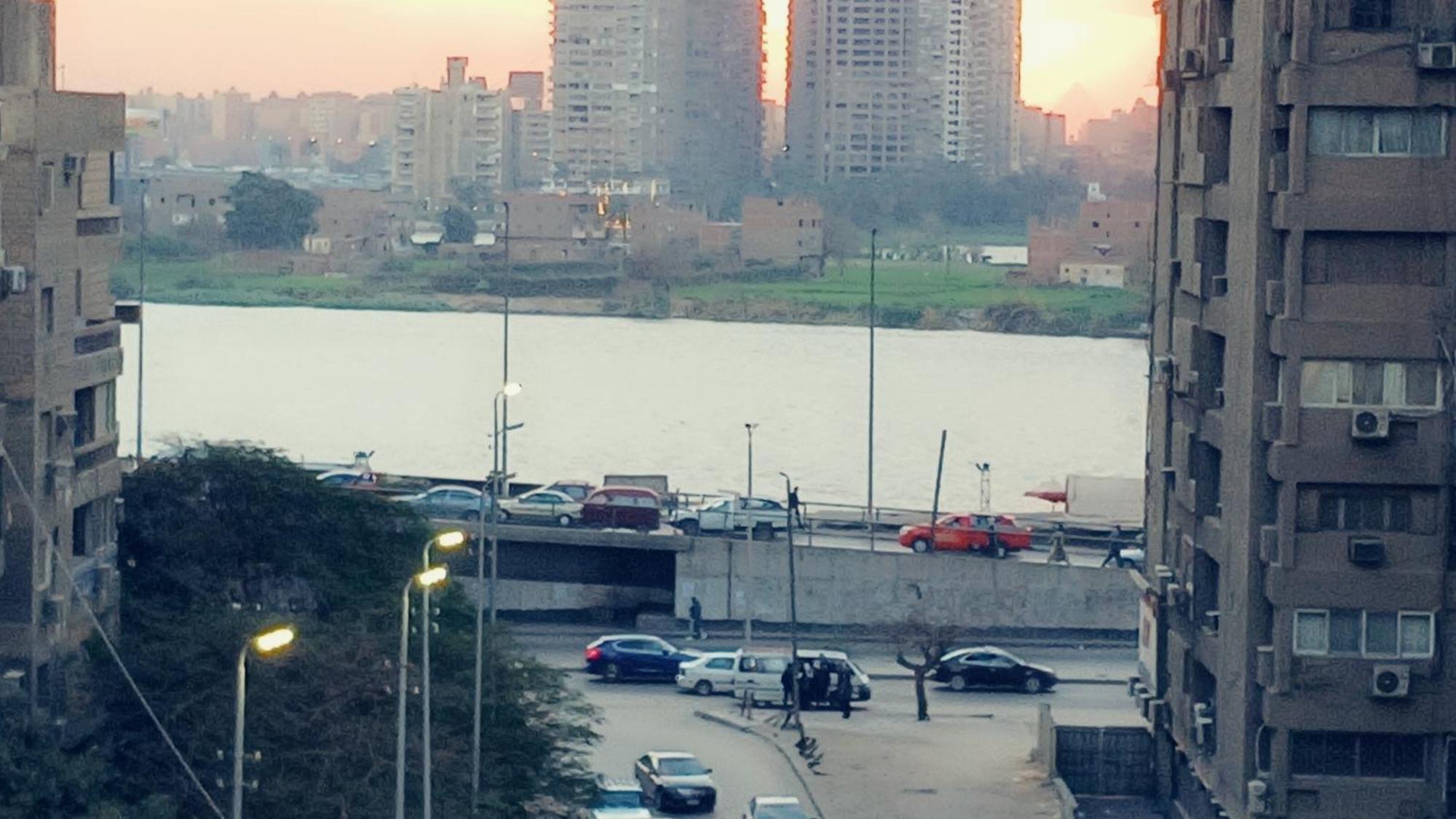 Apartment كورنيش المعادي عند مستشفى السلام الدولي والنيل بدراوي وجنين *